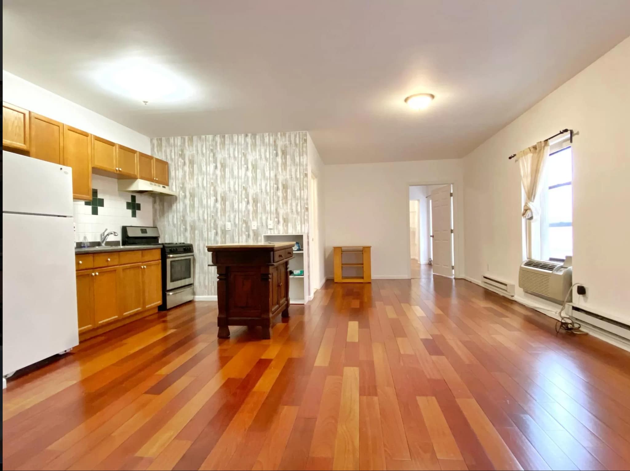 Building Photo - 701 Chestnut St