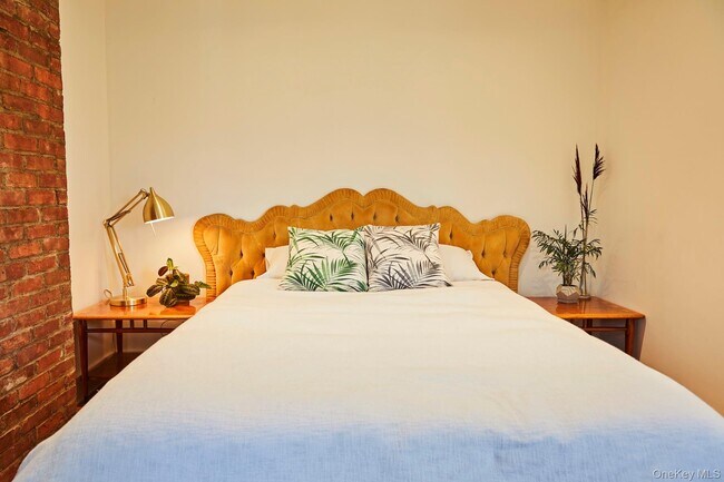 Building Photo - 789 Salisbury Turnpike