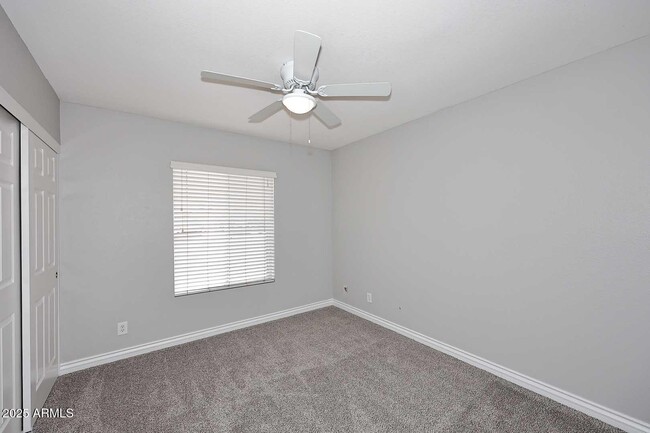 Building Photo - 617 E Calle Bolo Ln