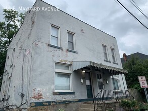 Building Photo - 15 E Maynard Ave