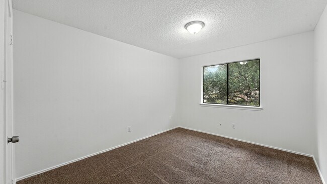Building Photo - 21210 Malibu Colony