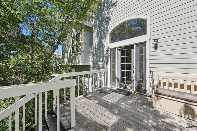 Building Photo - $3,048.95 with $300 Cleaning Voucher, 3 Beds - 2 Bath, Single Family Home in Highlands Ranch with...