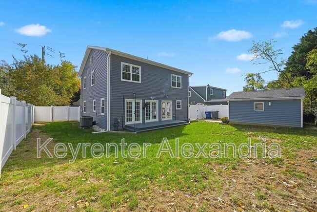 Building Photo - 6022 Rixey Dr