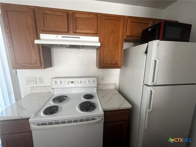 Building Photo - 5709 Redstone Dr