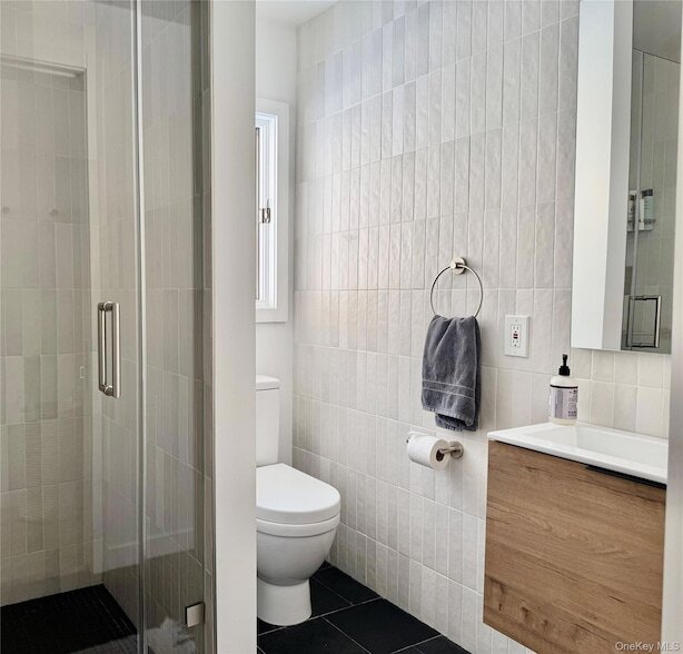 Building Photo - 222 Hurley Rd