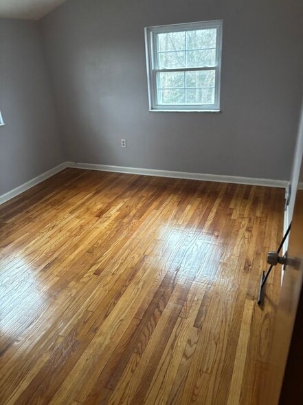 Building Photo - 1207 Monongahela Blvd