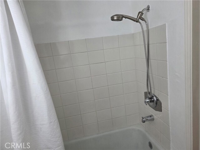 Building Photo - 364 S Sierra Madre Blvd