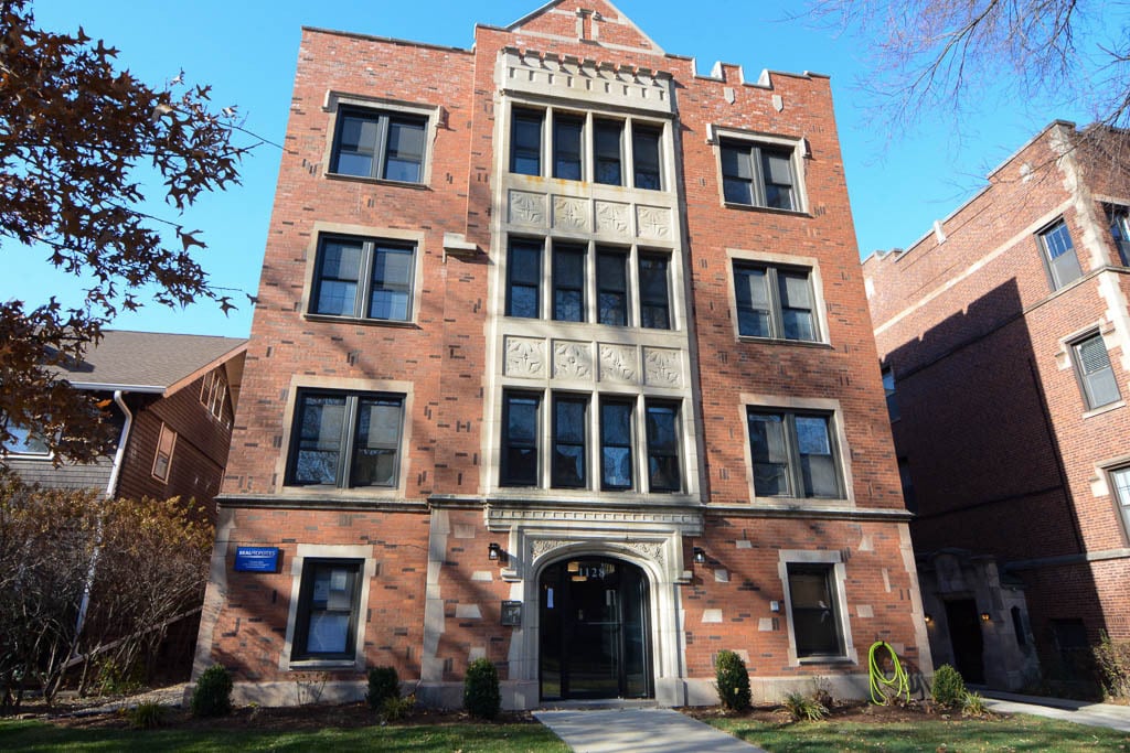 Building Photo - 1128 Maple Ave