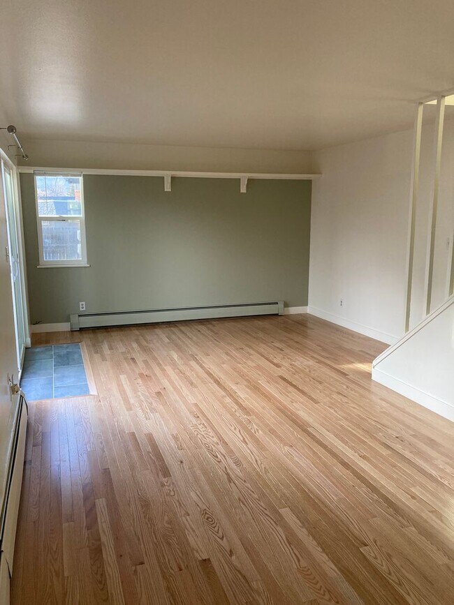 Building Photo - 3547 Nottingham Ct