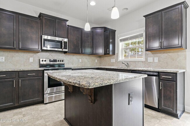 Building Photo - 4055 Irwin Dr