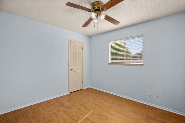 Building Photo - 3505 Rocky Hollow Trail