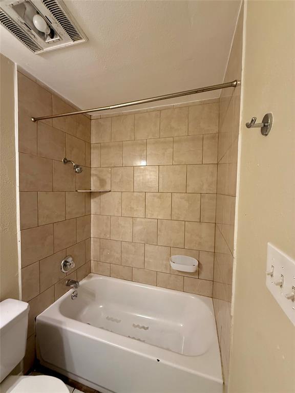 Building Photo - 10805 Lanshire Dr