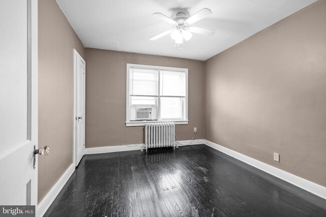 Building Photo - 123 Eastlawn Ave