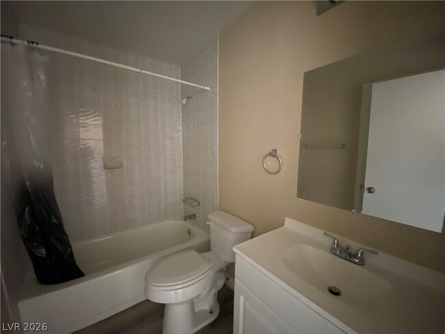 Building Photo - 6966 Issac Ave