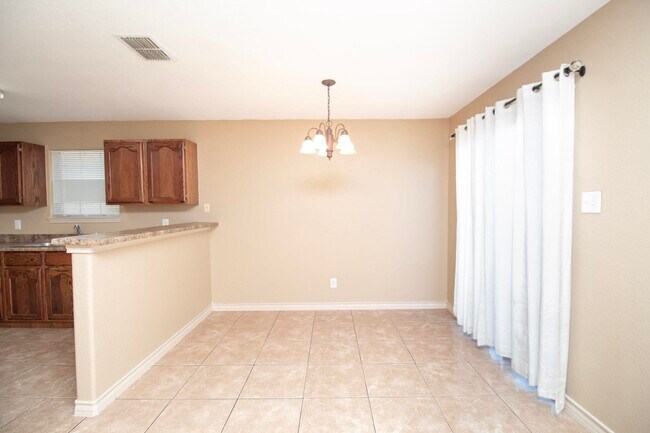 Building Photo - 4248 Dorel Dr