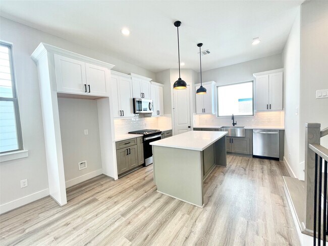 Building Photo - 3716 Creekmont Gardens Ln