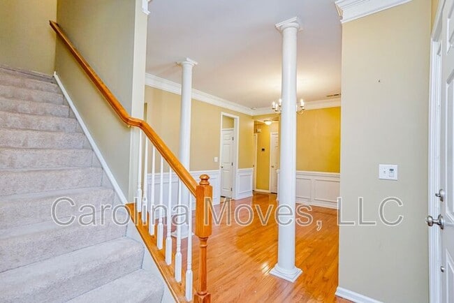 Building Photo - 380 Amberleaf Way