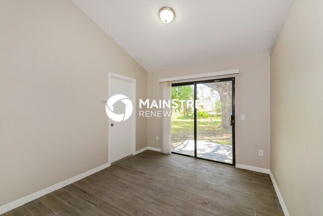 Building Photo - 3 Bedroom Pet-Friendly Home in North Port, FL with Main Street Renewal