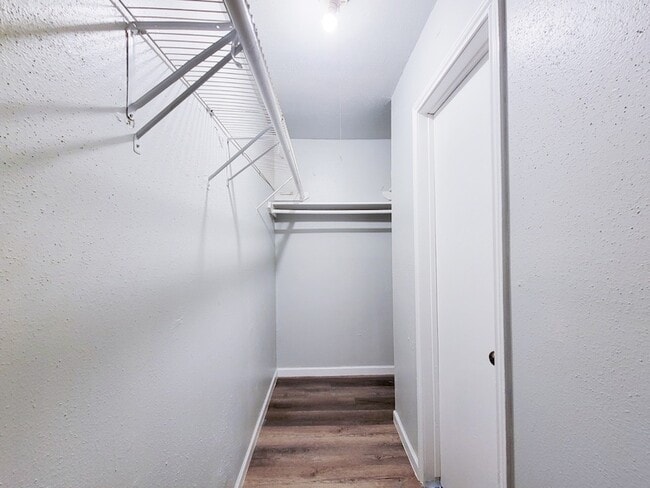 Building Photo - 12332 Ormandy St