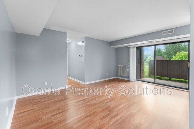 Building Photo - 6085 Majors Ln