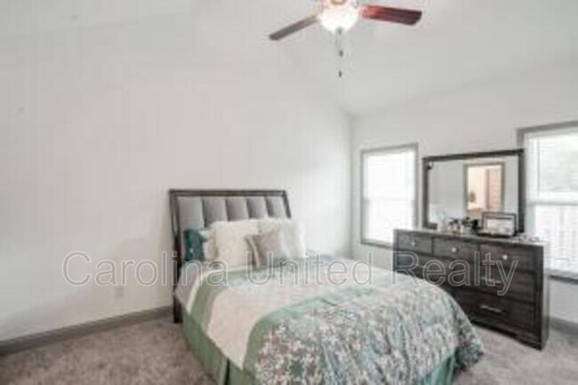 Building Photo - 2439 Sequoia Trail