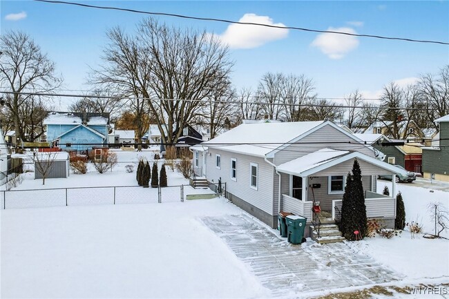 Building Photo - 47 15th Ave