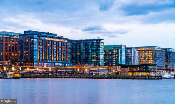 Building Photo - 490 M St SW