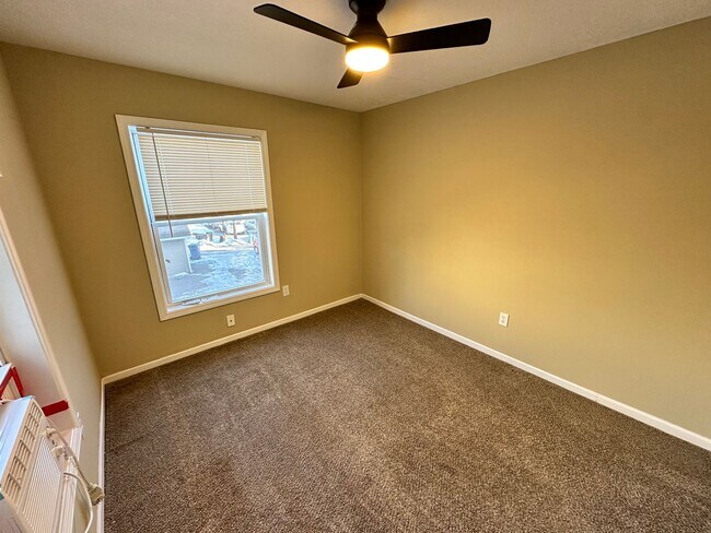 Building Photo - *$1,000 OFF Monthly Rent Through Summer!* Renovated 5-BR, 2-BA