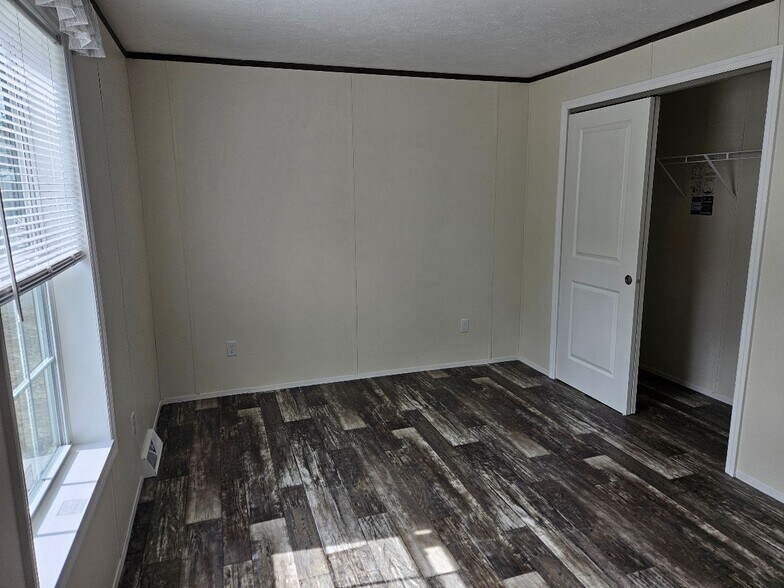 Building Photo - 22 Boulder Way