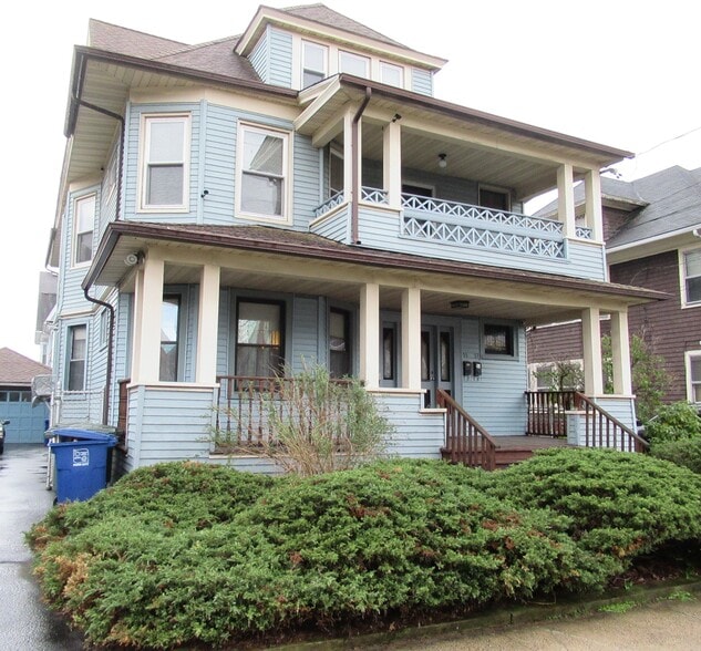 Primary Photo - 55 Eaton St