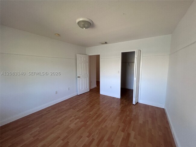 Building Photo - 6528 SW 158th Pass