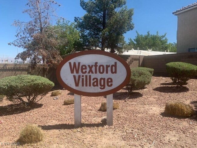 Building Photo - 5219 Paradise Valley Ave