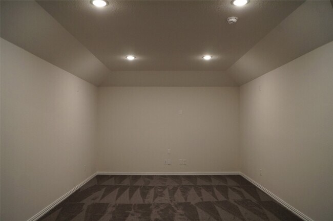 Building Photo - 2056 Meliana Dr