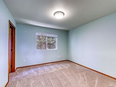 Building Photo - 1297 Koda Cir SE