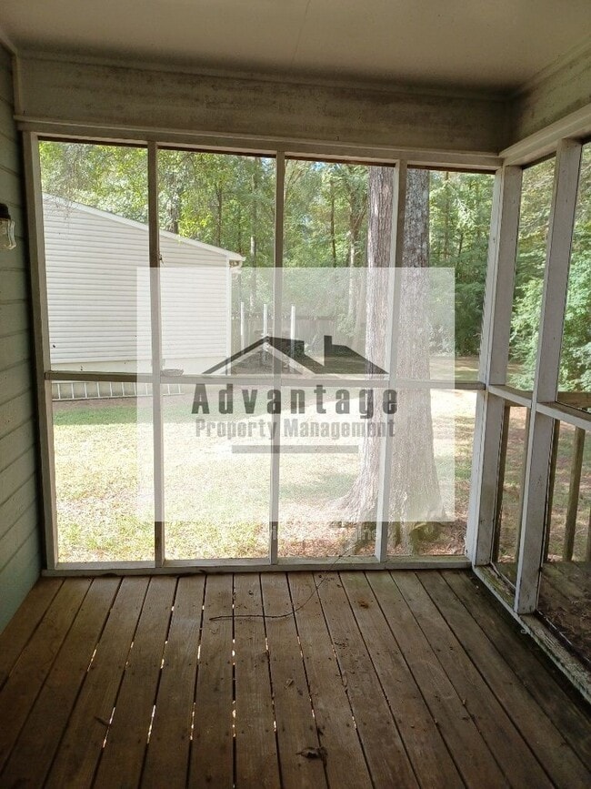 Building Photo - 130 Wesleyan Way