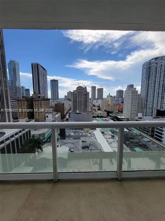 Building Photo - 50 Biscayne Blvd