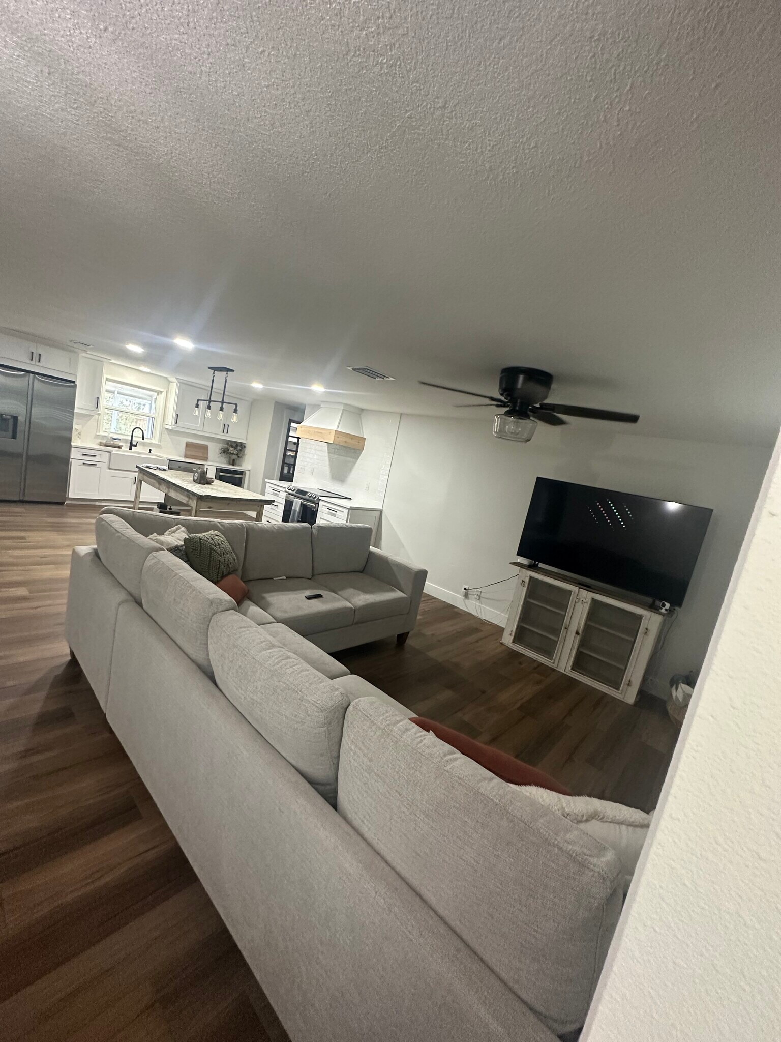 Building Photo - 508 Hillpine Way
