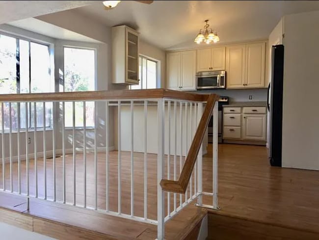 Building Photo - Coming soon! 6 Bedroom/3 Bathroom House in West Jordan