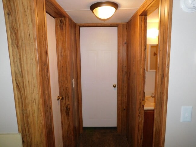 Building Photo - Cozy Modular Home in Newport