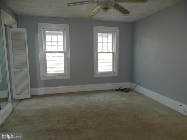 Building Photo - 108 Commerce St