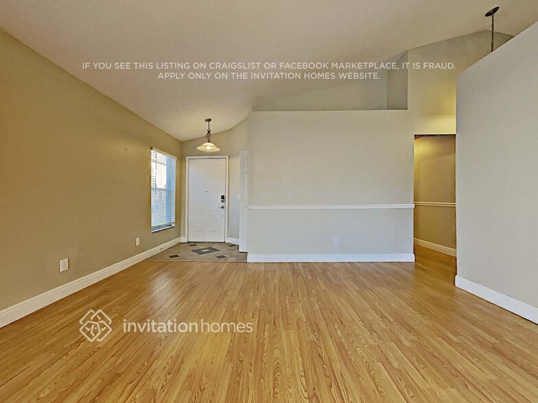 Building Photo - 1718 Snaresbrook Way