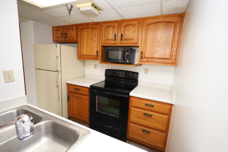 Building Photo - 220 Broadway Ave S