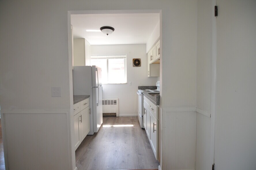 Building Photo - 7121 Delaware Ave