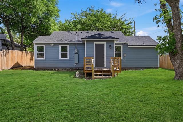 Building Photo - 303 Brodie St