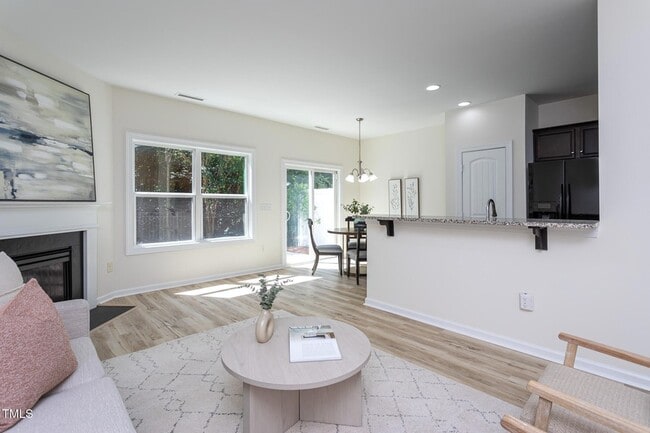 Building Photo - 117 Cobalt Creek Way