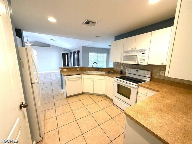 Building Photo - 2325 NW 25th Terrace