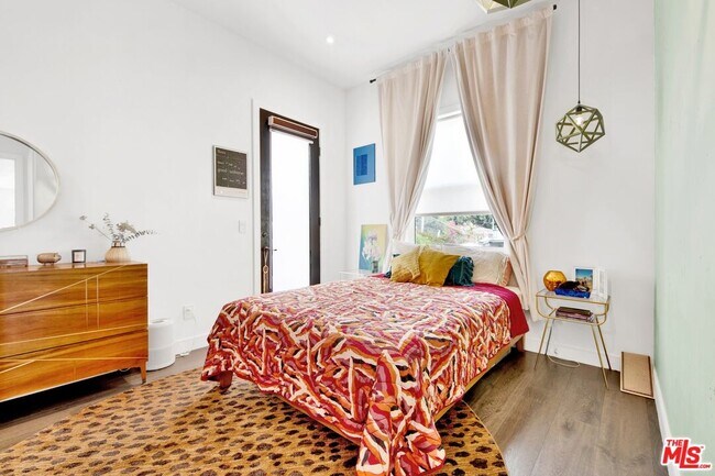 Building Photo - 4839 Seldner Ave