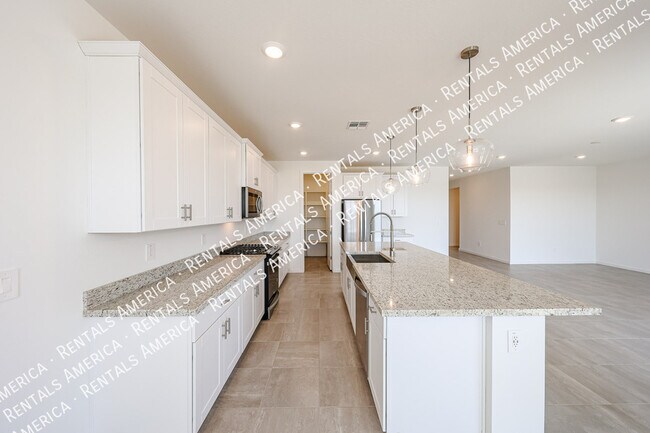 Building Photo - 35581 N Thicket Wy