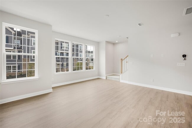 Building Photo - 513 Bailey Mls Dr