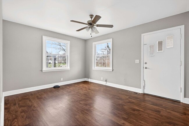 Building Photo - Newly Renovated Single-Family Home!